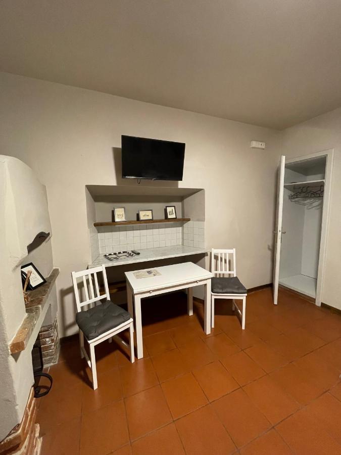 La Casa Nel Vicolo Lägenhet Altopascio Exteriör bild